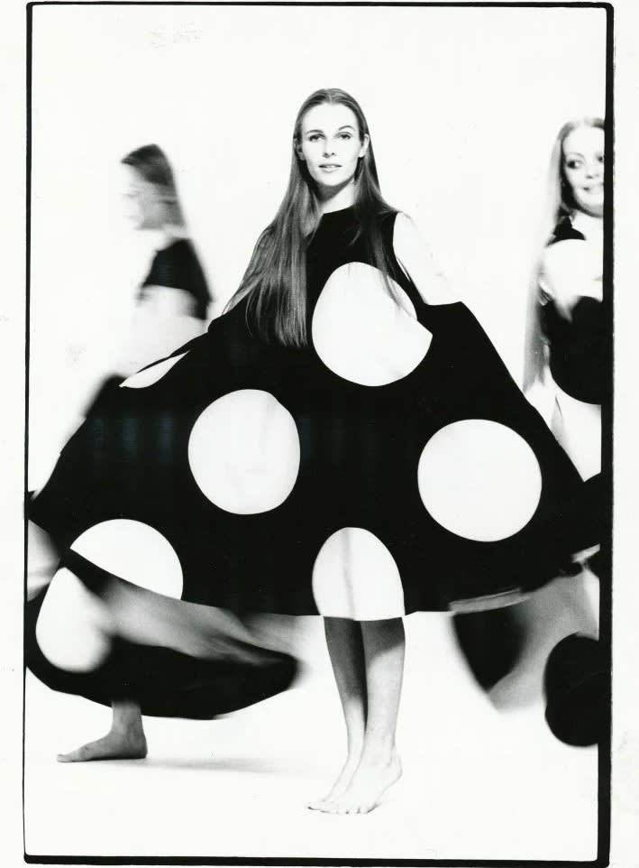 iF Design - iF Magazine: Nordic Design - Marimekko: Vuokko Eskolin-Nurmesniemi Dots.