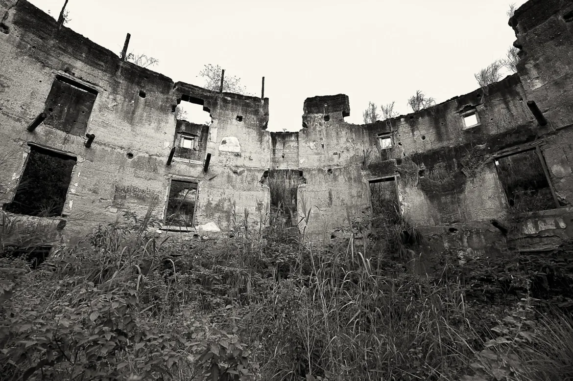 tulou rammed earth structure