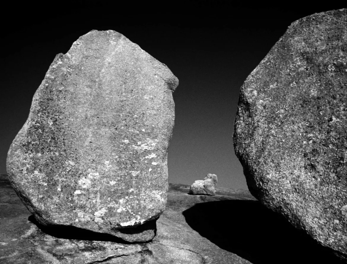 granite boulders, top of enchanted rock, hill country, texas