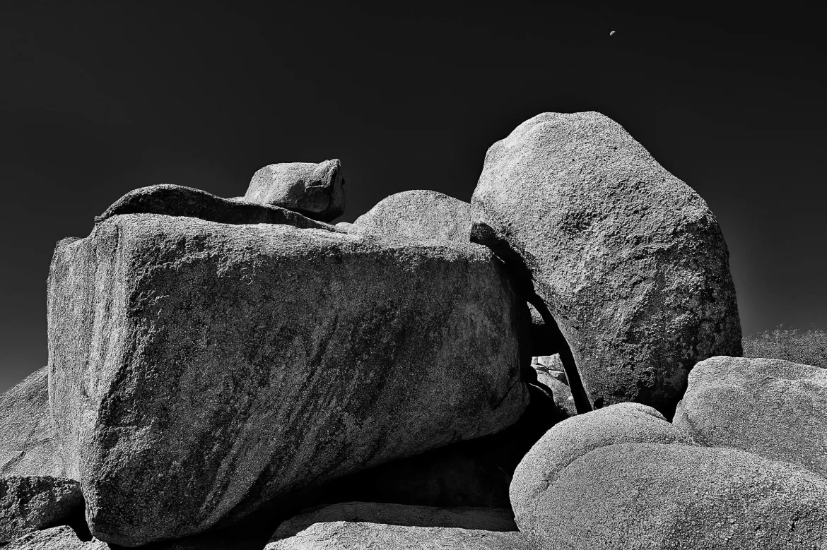 hohokam boulder encampment, cavecreek, arizona