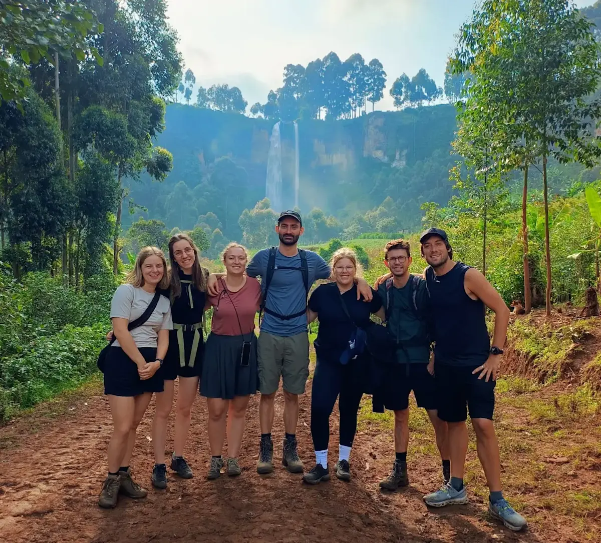 Reizigers in Sipi Falls