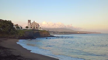 Overheerlijk eten en gezelligheid in Ponta Delgada en Horta