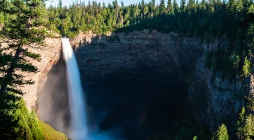 Ontdek de watervallen van Wells Gray PP