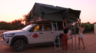 Slaap in een daktent en rij zelf met onze 4x4 jeeps