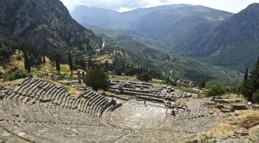 Bezoek enkele van de meest historische sites ter wereld in Delphi, Olympia en Athene