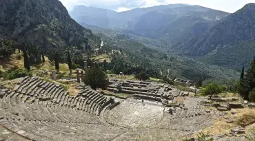 Bezoek enkele van de meest historische sites ter wereld in Delphi, Olympia en Athene