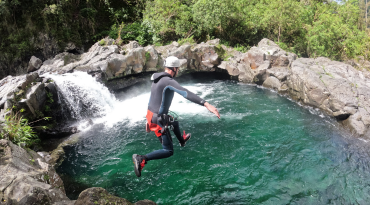 Canyoning langs de Grand Galet waterval.