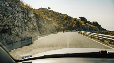 Roadtrippen langs de indrukwekkende uitzichten van de Llogara Pass