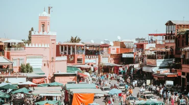 Ontdek de hidden gems van de metropool Marrakech met de fiets