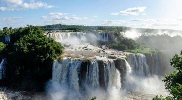 Bezoek Iguazú Falls in zowel Argentinië als Brazilië