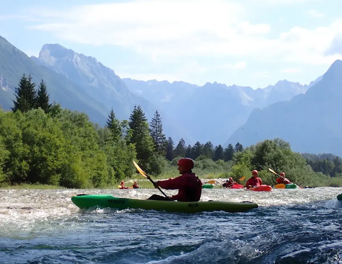 Countryfoto Fun Facts Kajakken op de soca rivier