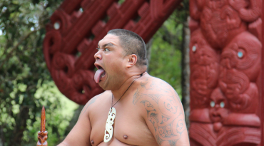 Leer bij over de originele bevolking van Nieuw-Zeeland: de Maori
