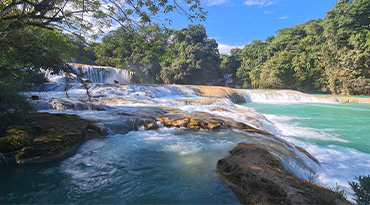 Watervallen, meren en jungle in Chiapas