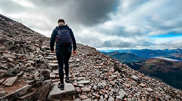 Beklim Ben Nevis, de hoogste berg van the UK