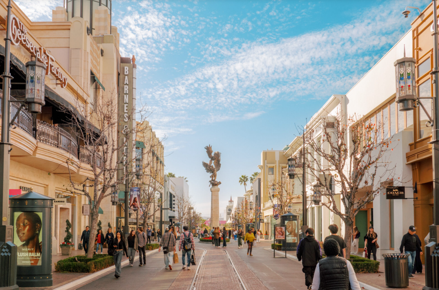 What Makes a Good Shopping Center? How The Grove’s Tenant Mix Drives Cross-Shopping

