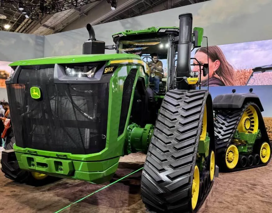 deere-v2