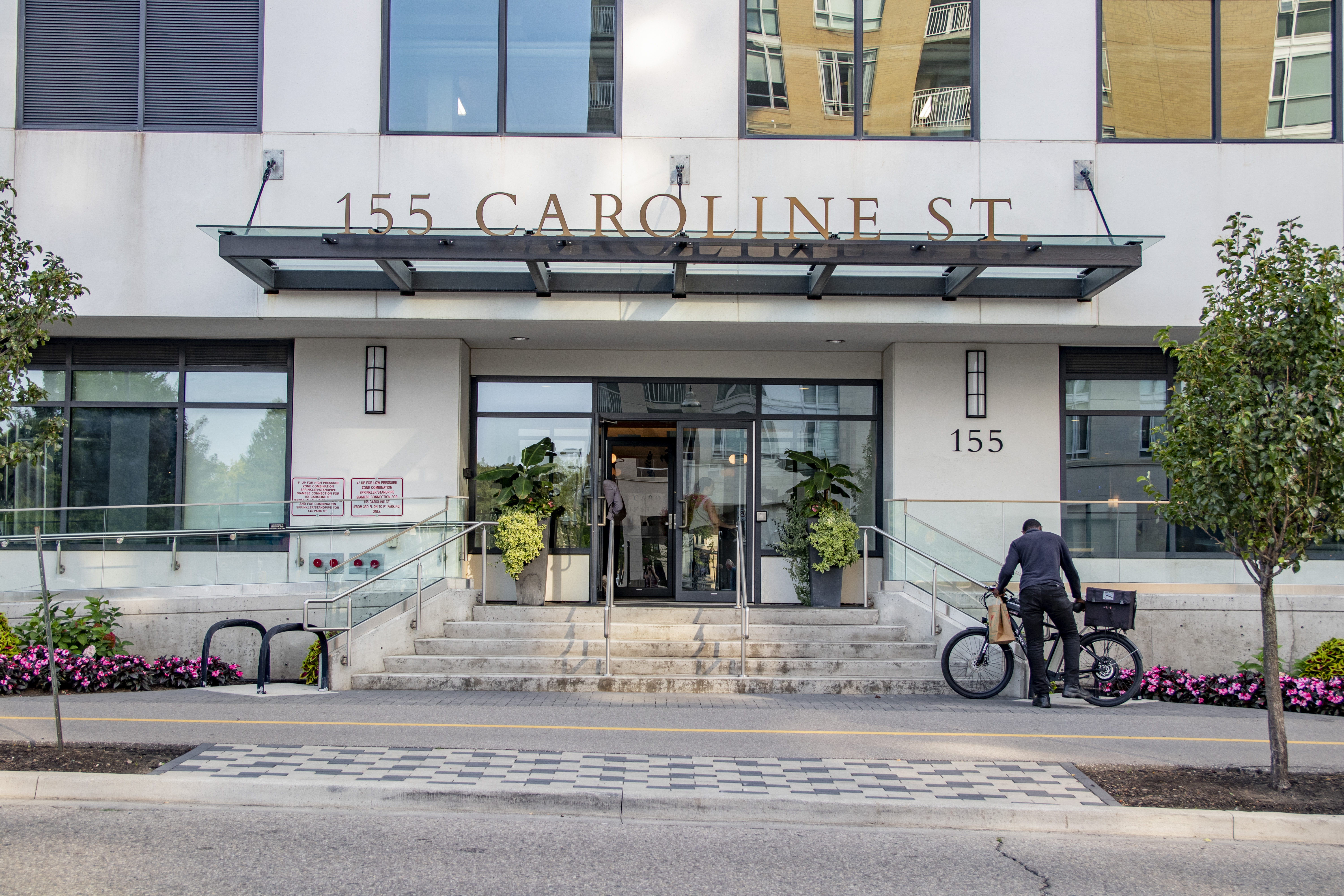 155 Caroline img 9290-311