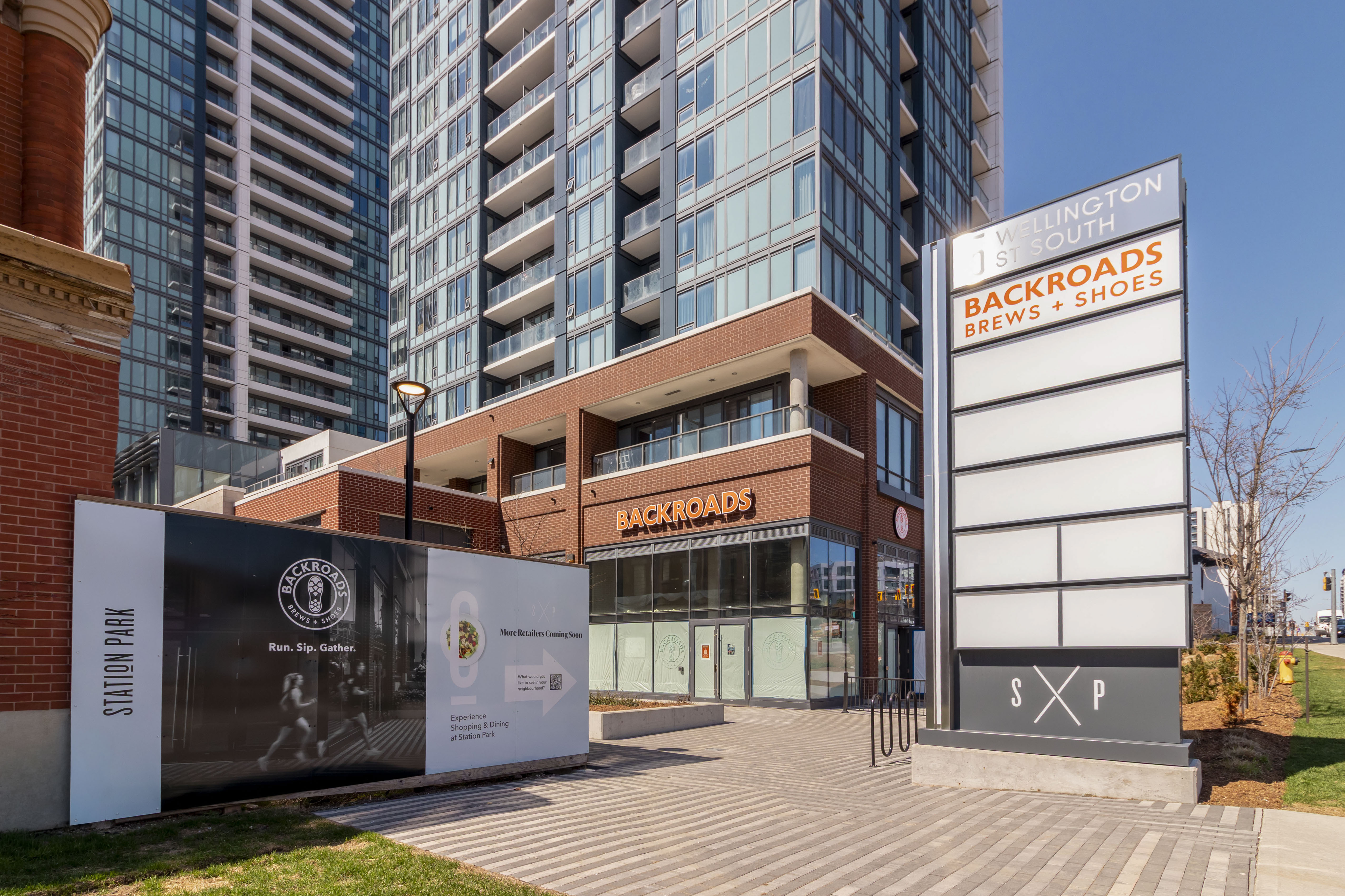 2503-25 Wellington St 29 2