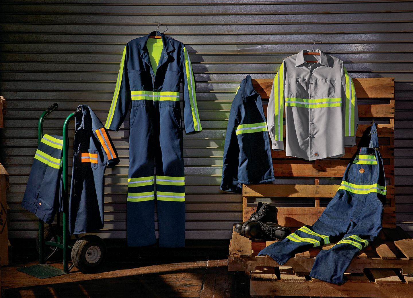 High Visibility Uniforms: Full Service Rentals & Cleaning