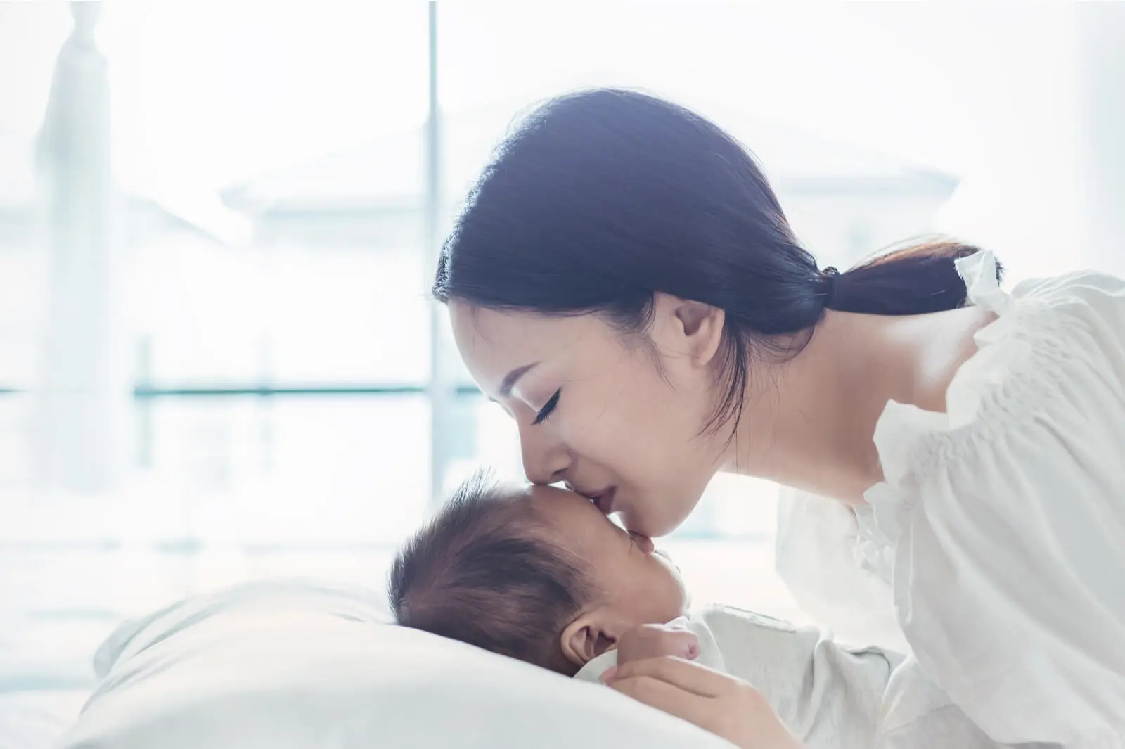 cara-tepat-merawat-bayi-yang-baru-lahir.jpg