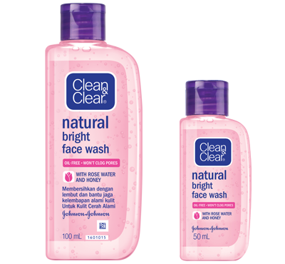 Clean & Clear® Natural Bright Face Wash image 2