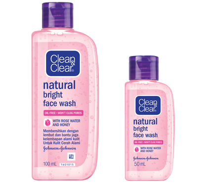 Clean & Clear® Natural Bright Face Wash image 2
