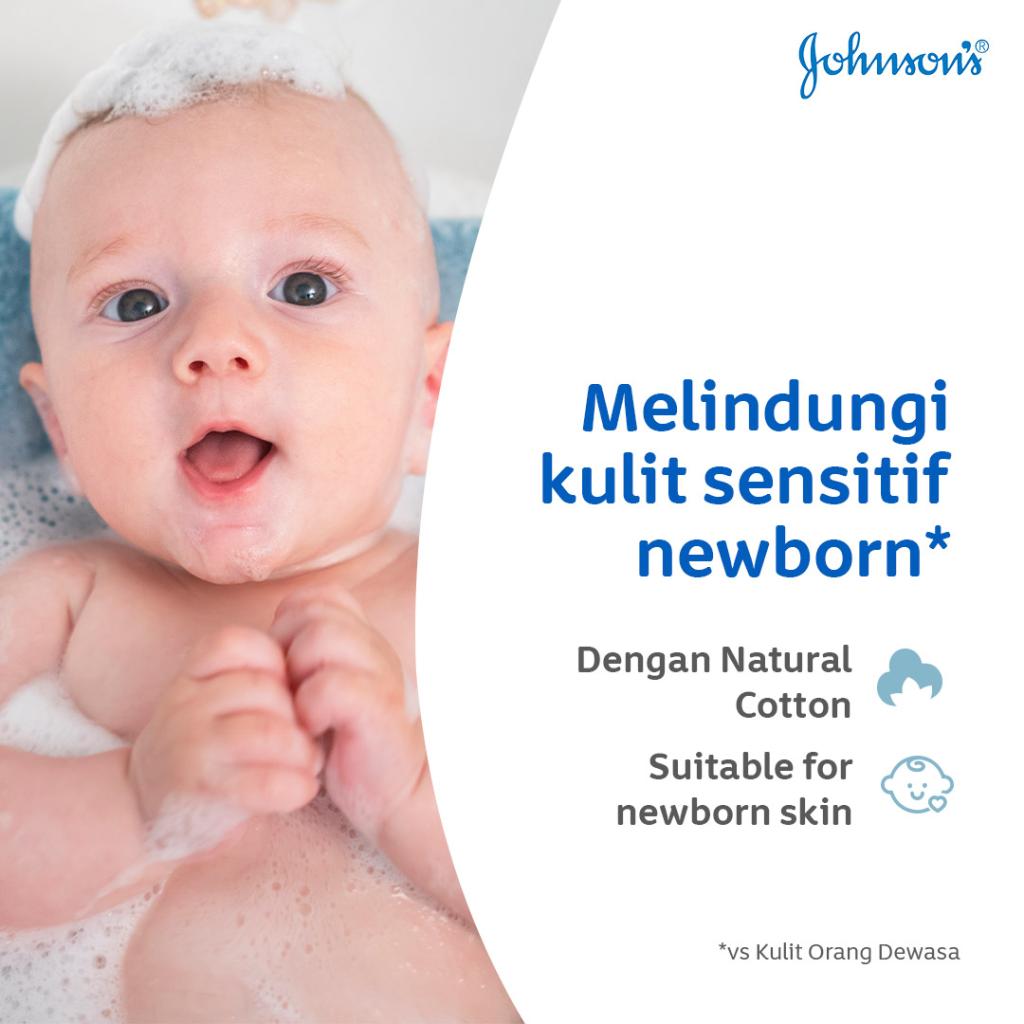 JOHNSON'S® Cottontouch™ Top-To-Toe  hair & body baby bath image 2