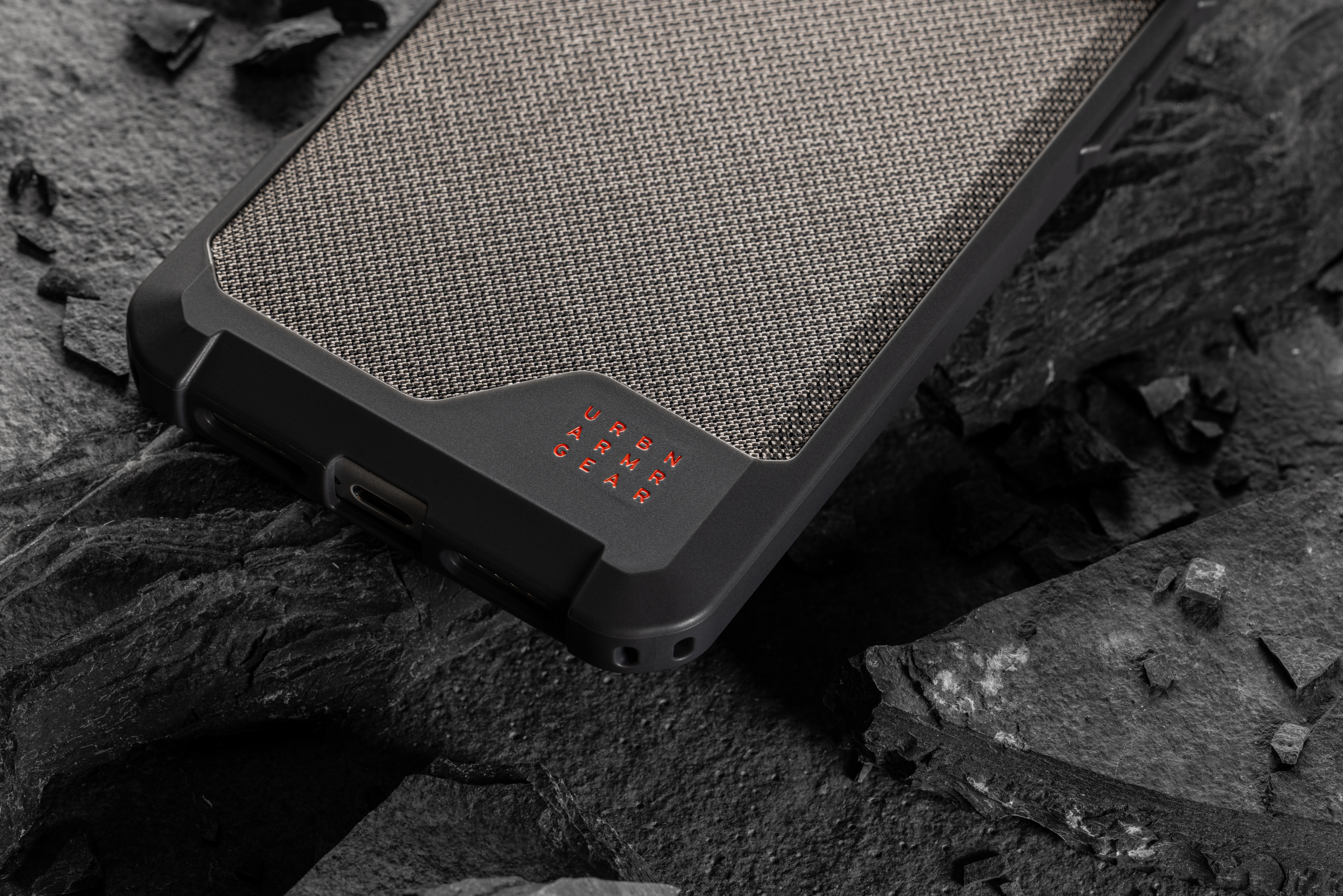 UAG_Studio_062426_MetroUltra20