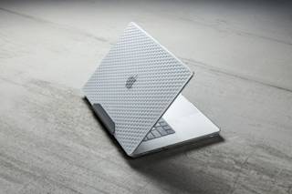 UAG Essential Armor MacBook Pro 14" (M5/M4/M3 Max & Pro) Case MacBook Pro 14" in Ice lifestyle view