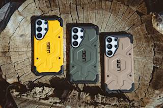 UAG Pathfinder Galaxy S26 Ultra Case Galaxy S26 Ultra in Heritage Yellow lifestyle view