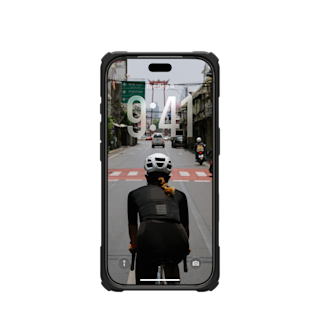 UAG Plasma XTE 360 iPhone 18 Pro Case iPhone 18 Pro in Black/Clear detail view