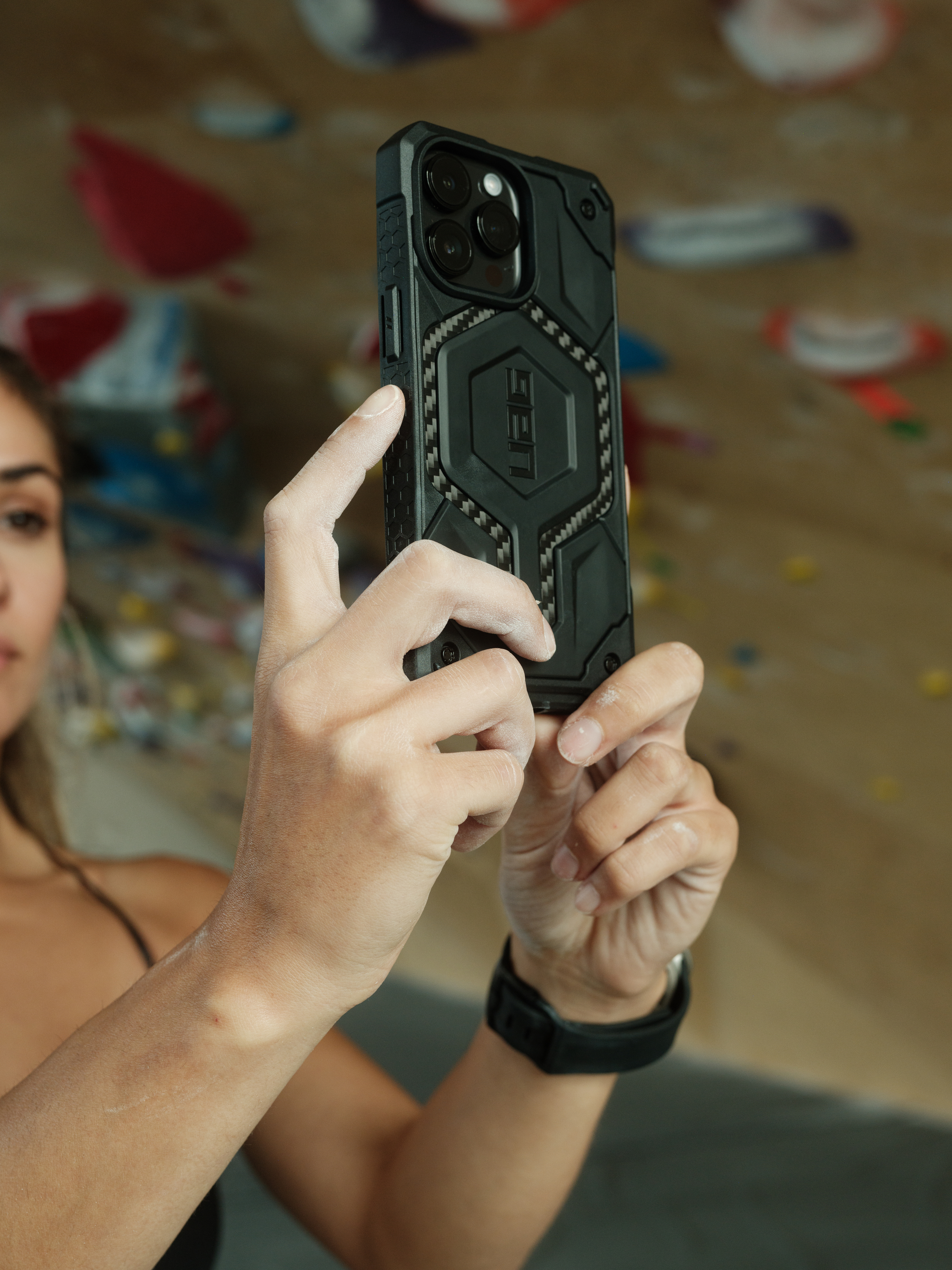 UAG Monarch Pro For MagSafe iPhone 15 Pro Max Case