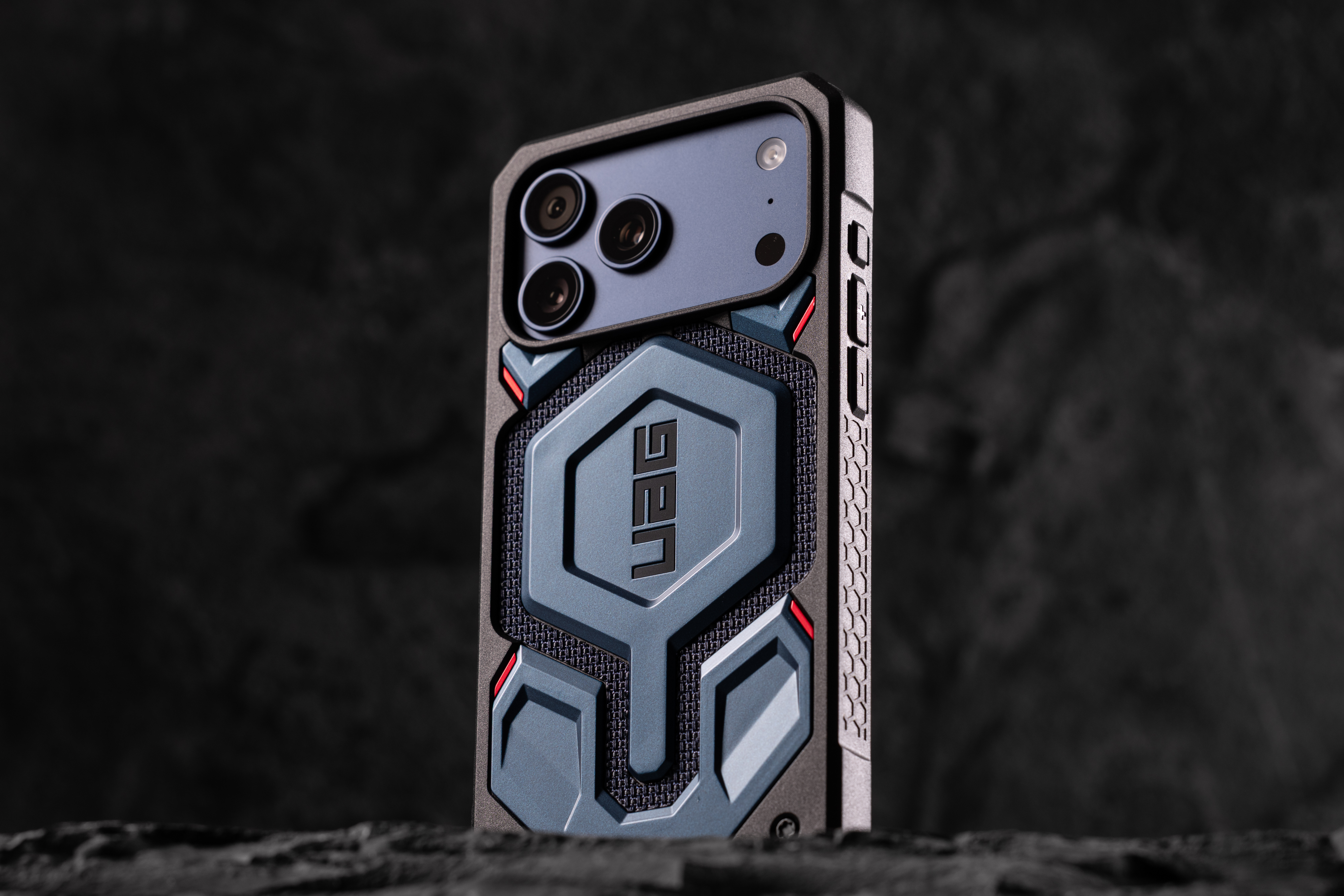 UAG MONARCH PRO 2024 iPhone Plus ケース UAG iPhone 17 Pro Max Case with 25ft Drop Protection, DuPont