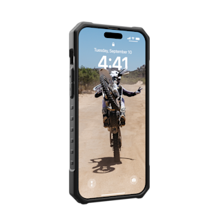 UAG Pathfinder SE iPhone 15 Pro Max Case iPhone 15 Pro Max in Midnight Camo detail view