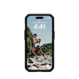 UAG Civilian LT iPhone 13 Case € 47,89 detail view