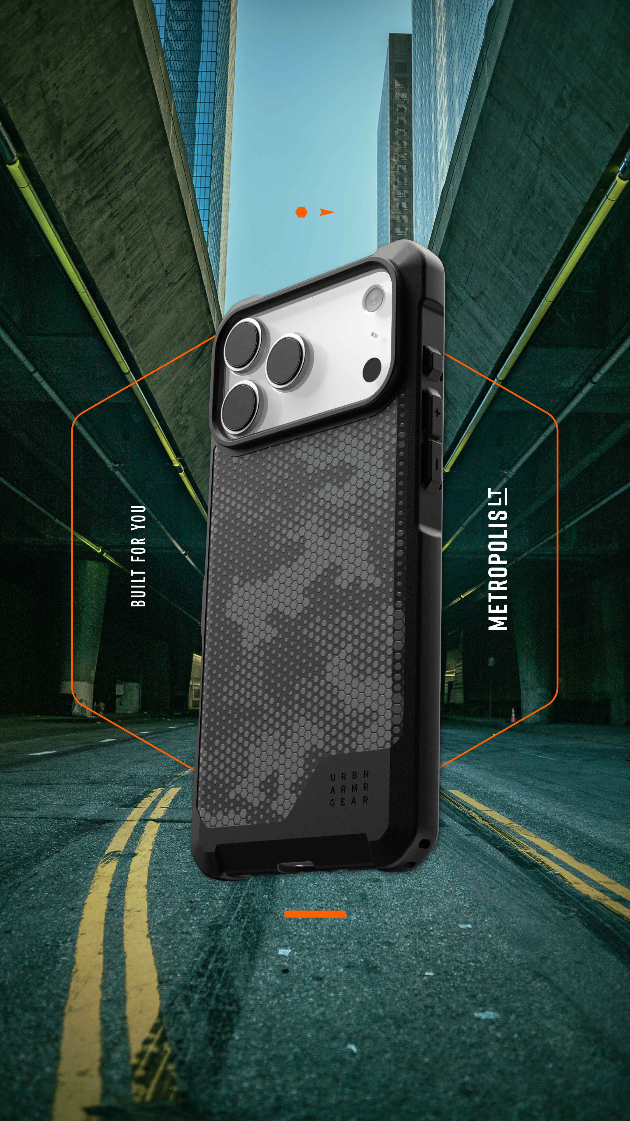 UAG iPhone 17 Pro Max ケースMETROPOLIS LT UAG iPhone 17 Pro Max Case with DuPont Kevlar, Rugged TPU Frame