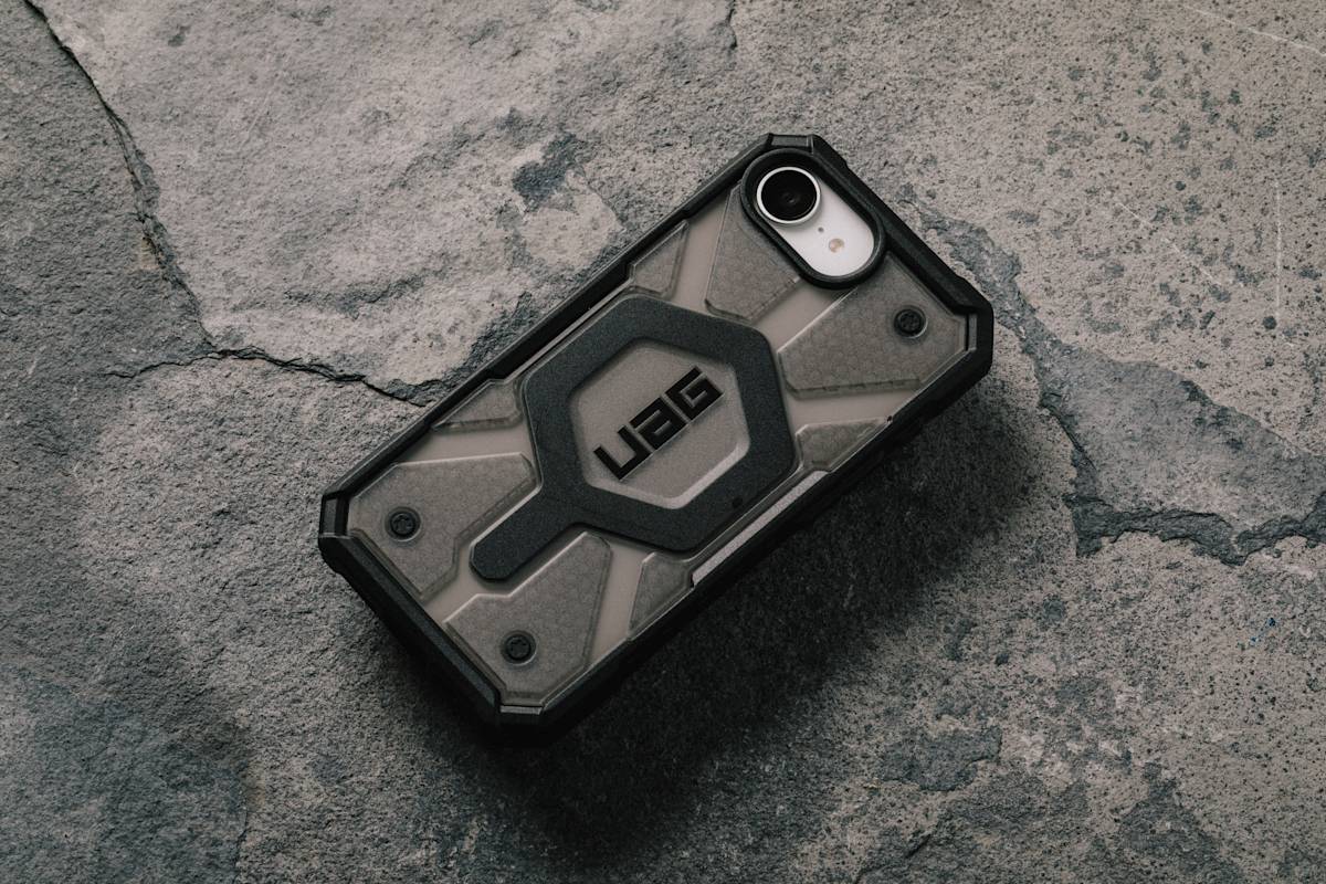 UAG_Studio_042225_Iphone_16E-