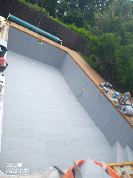 Rénovation piscine avec pose d’un nouveau liner