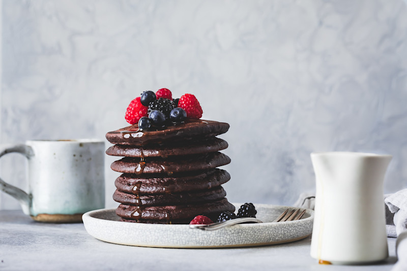 Cocoa-Oat-Blender-Pancakes-5.jpg