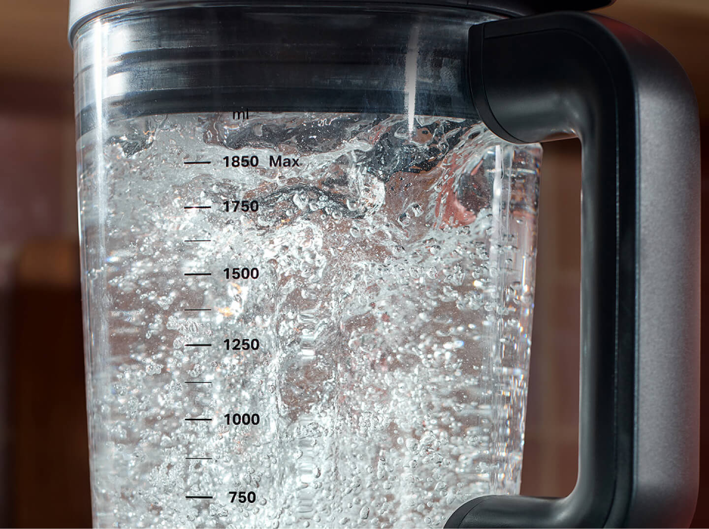KitchenAid® Pure Power Blender with 62oz Glass Jar - Porcelain
