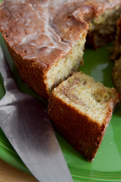Pistachio-Sour-Cream-Coffee-Cake_KitchenAid4.jpg