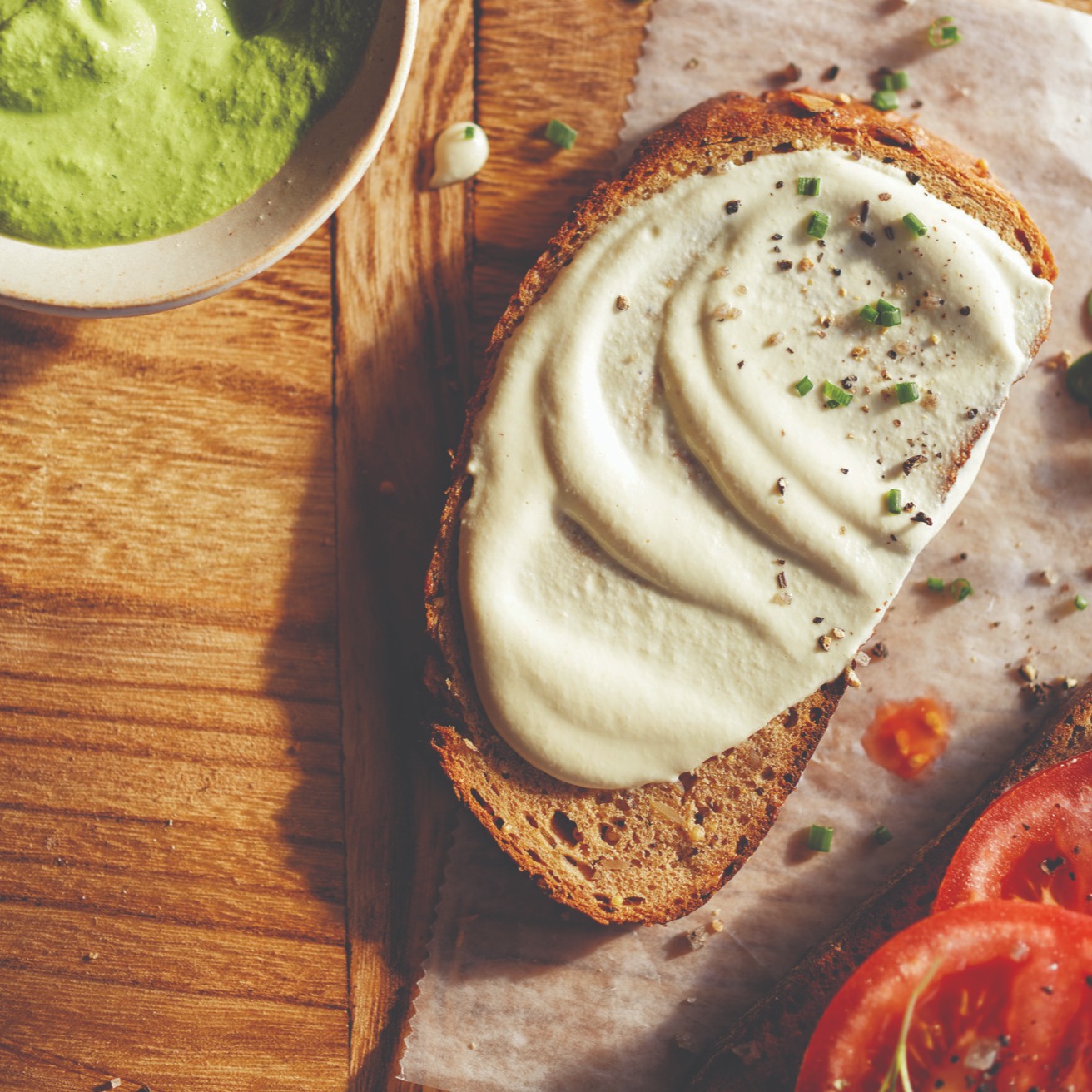 G5E1XzuTUqMOveZfAd1j_VeganAndHerbMayo_1_A.jpg