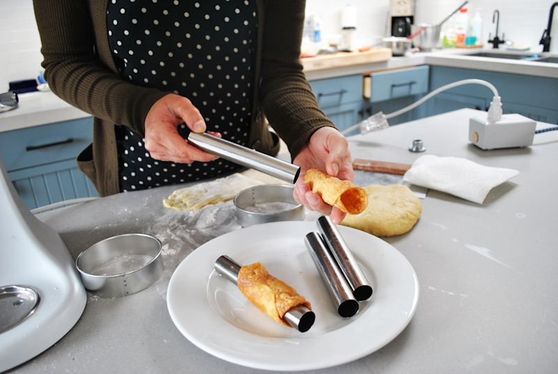 KSM3311XFW_MatteWhite_NAR_Cannolis5.png