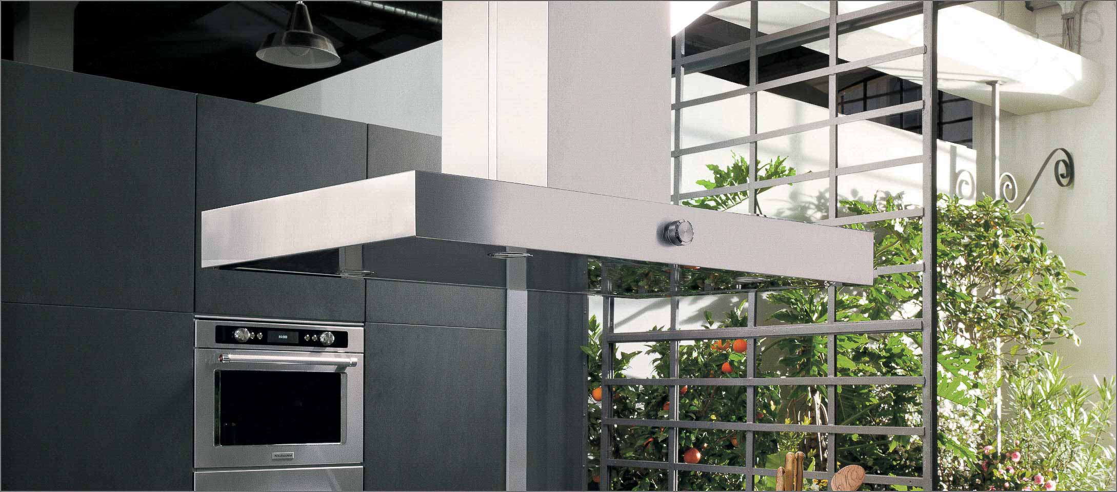hood-in-a-kitchen