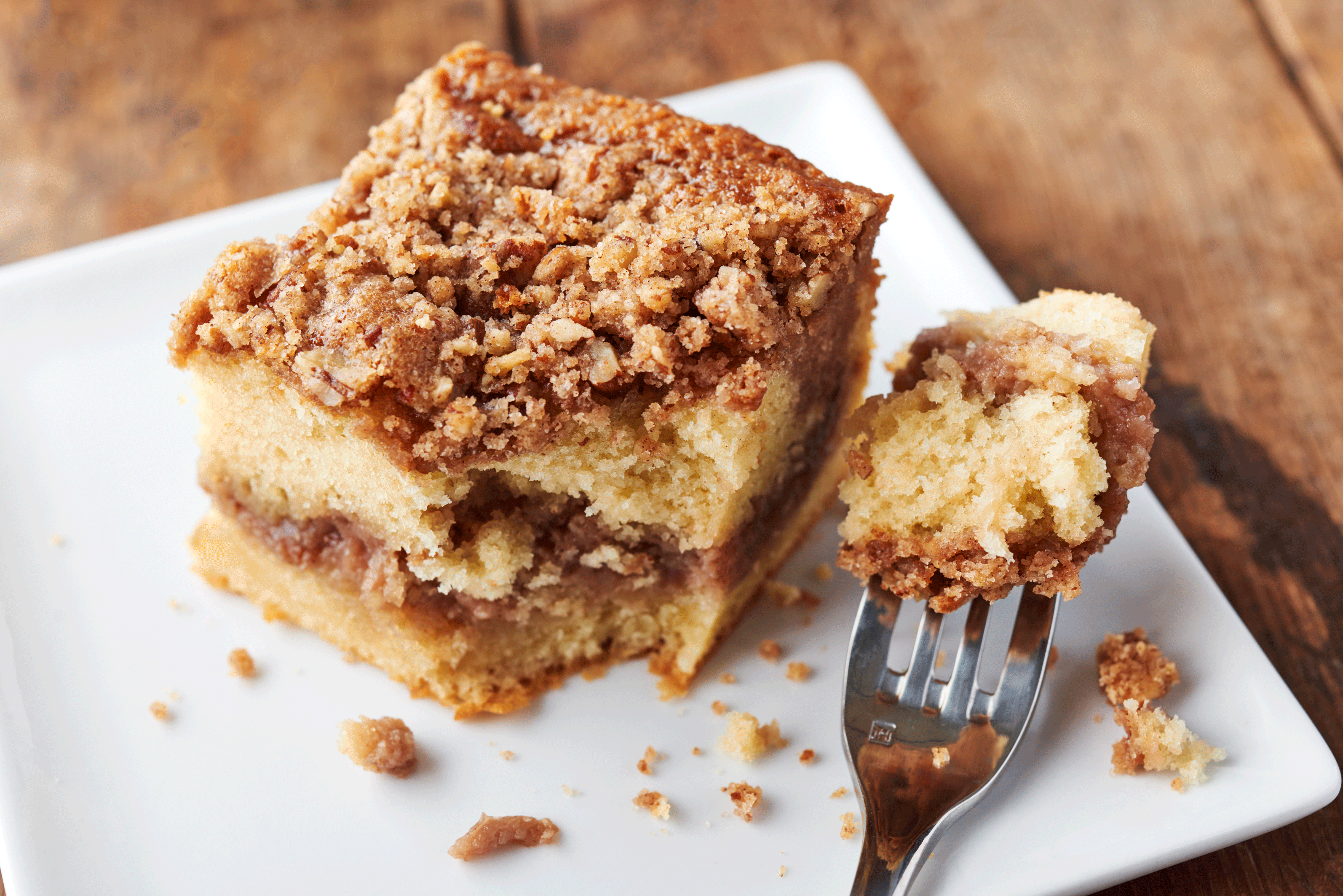 P160399_236_Sour_Cream_Coffee_Cake.png