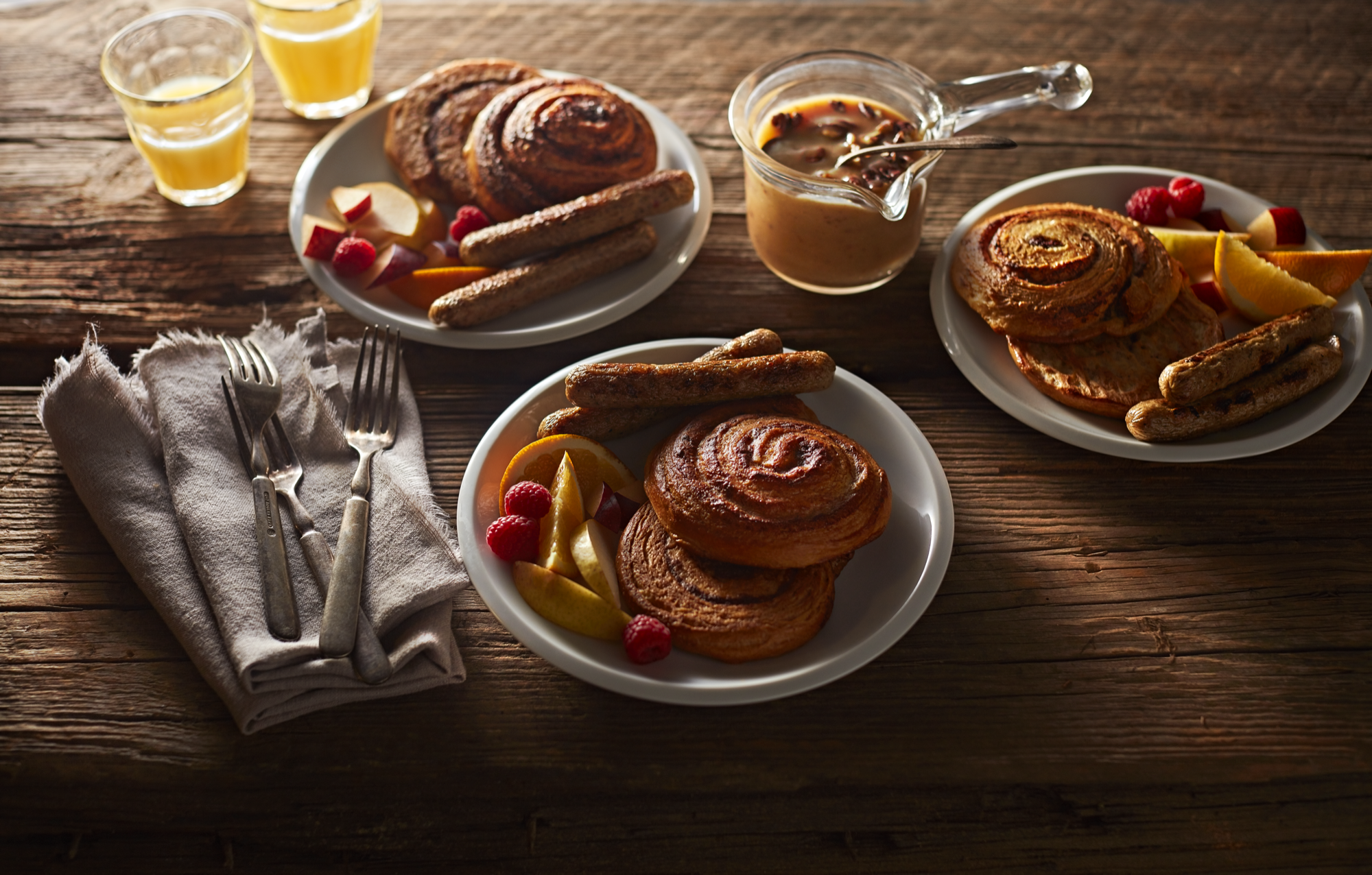 xK2qbcMpR5mBgZjwcFy2_cinnamon-roll-french-toast-with-maple-caramel-toffee-sauce_152z.png