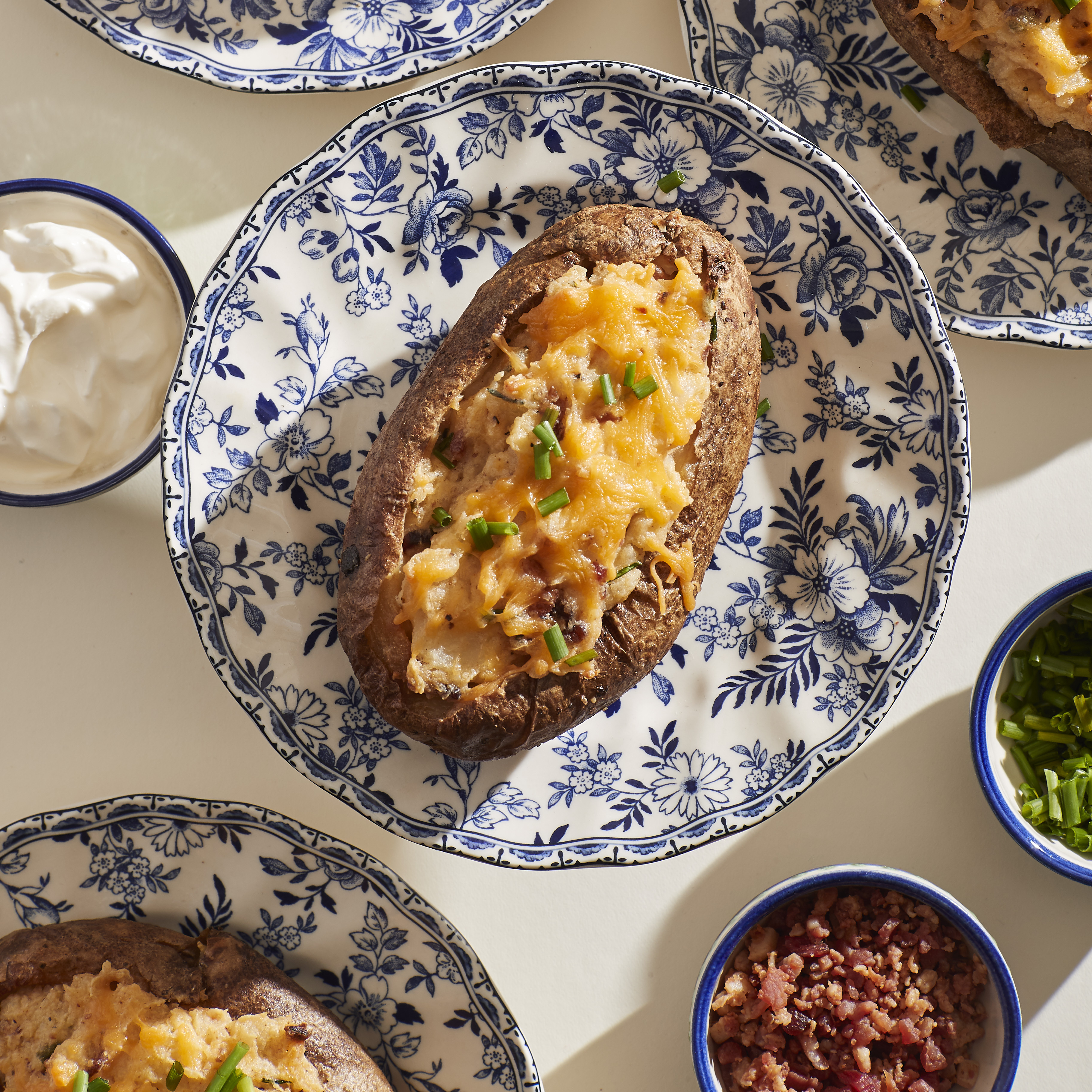ZXN2XE7uQAav83rP6dtz_KA_HandMixer_10_Twice_Baked_Potatoes_square.jpg