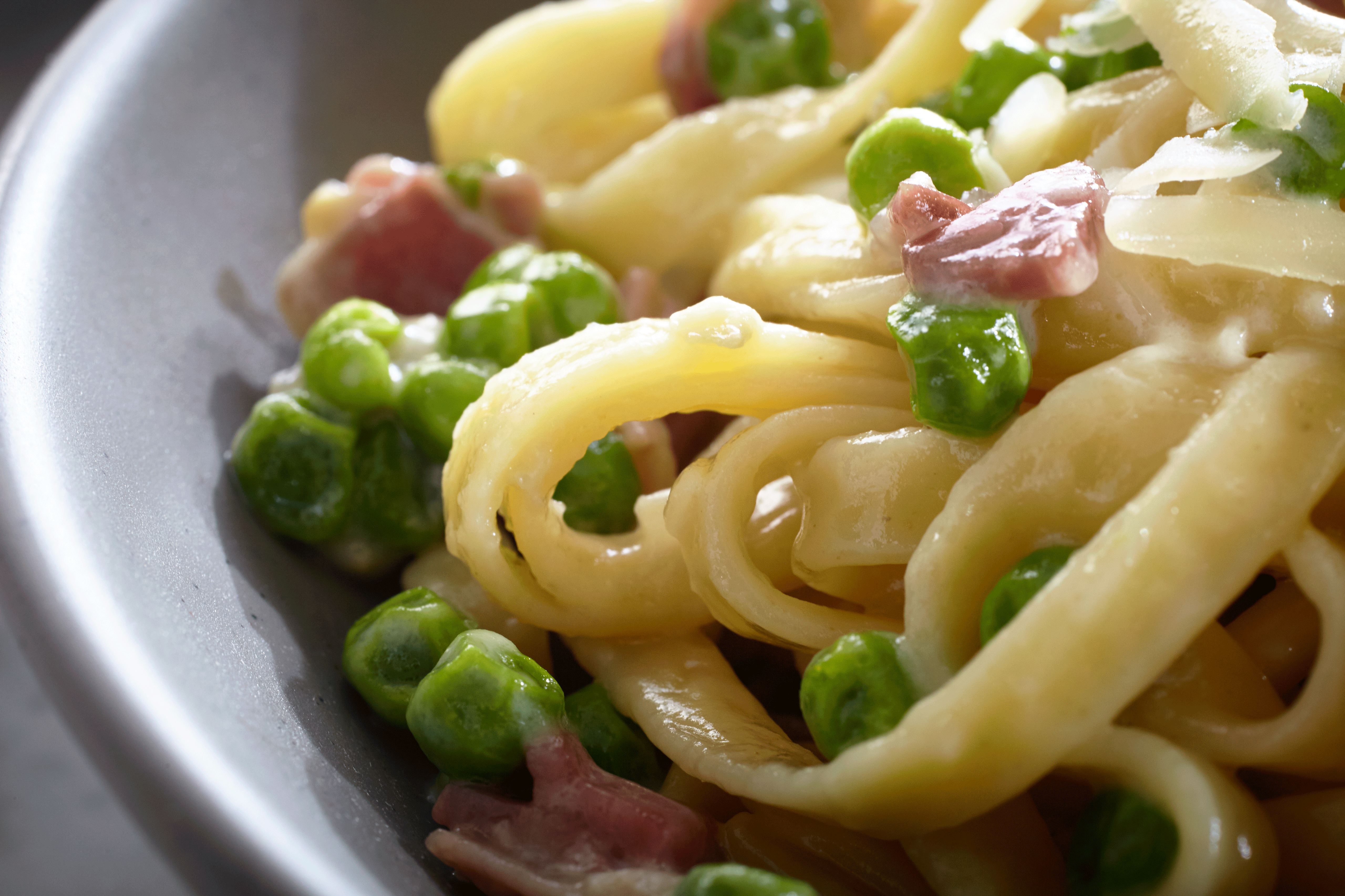 P160207_102_FettuccineProsciuttoPeas.png