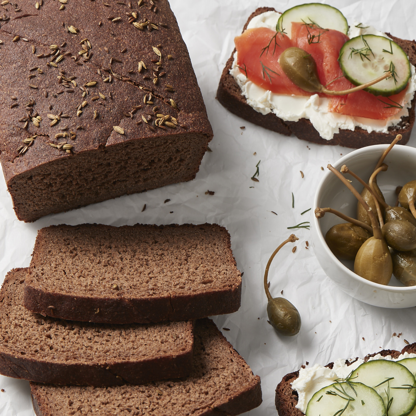 8RPgZRTFSHrQk3FtdAjL_KitchenAid_Sifter_1024_Pumpernickel_square.jpg