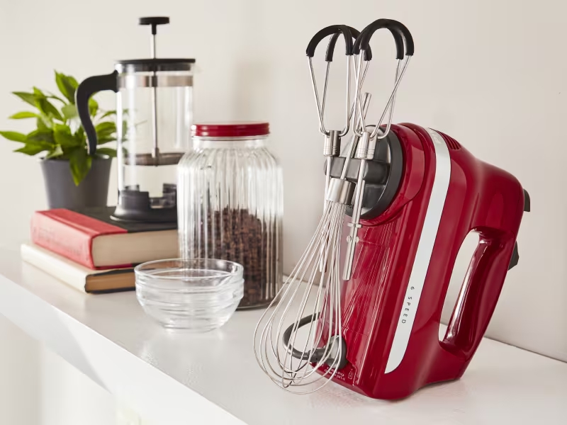 How to use a hand mixer IMG 005